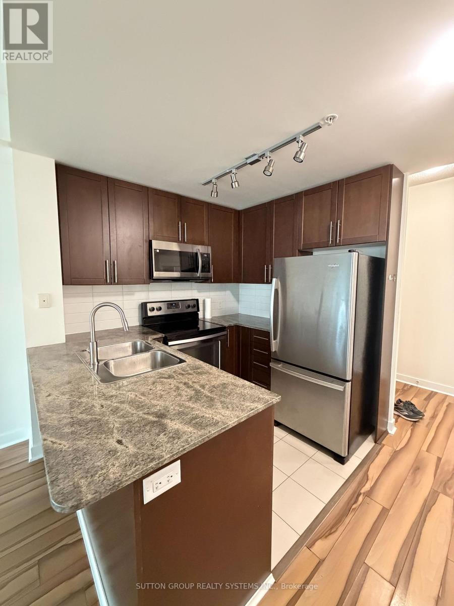 2301 - 3985 Grand Park Drive, Mississauga, Ontario  L5B 0H8 - Photo 3 - W13016318