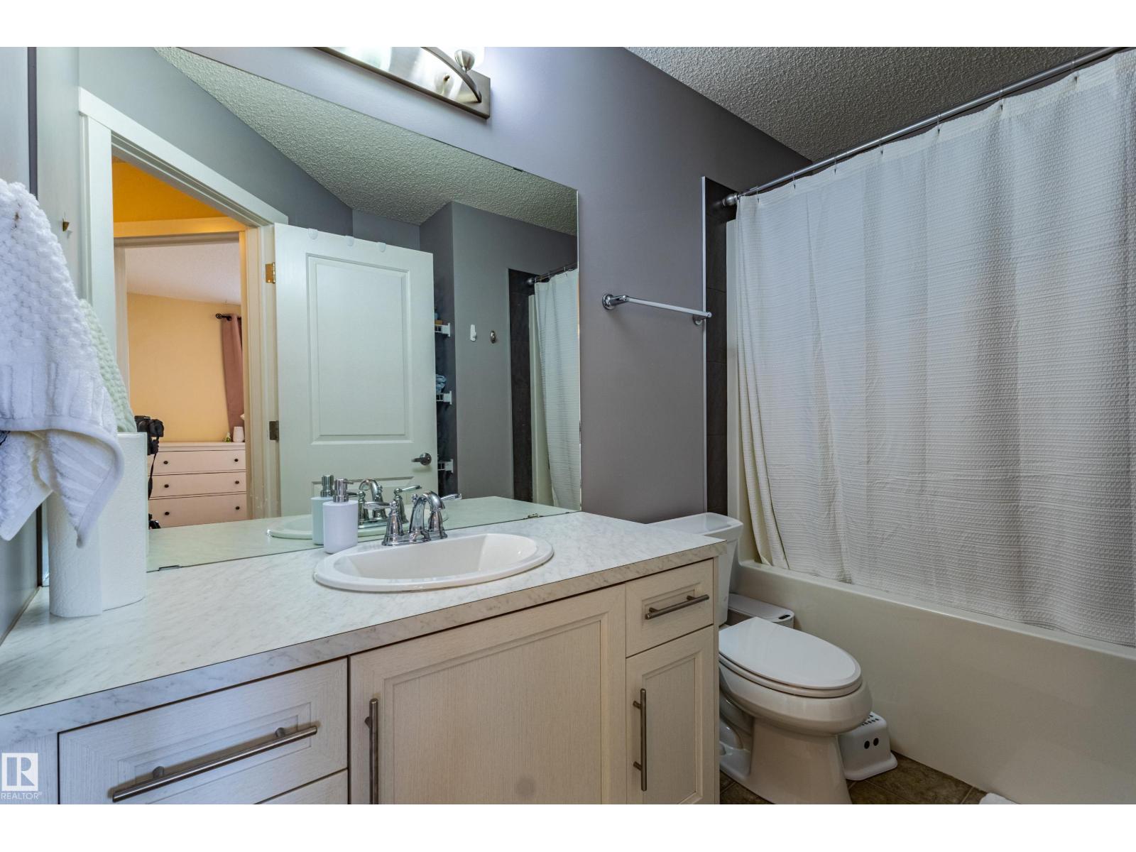 2679 Maple Wy Nw, Edmonton, Alberta  T6T 2C8 - Photo 22 - E4483061