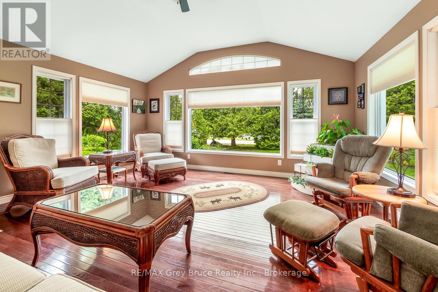 186 Hope Bay Road, South Bruce Peninsula, Ontario  N0H 2T0 - Photo 18 - X12253861