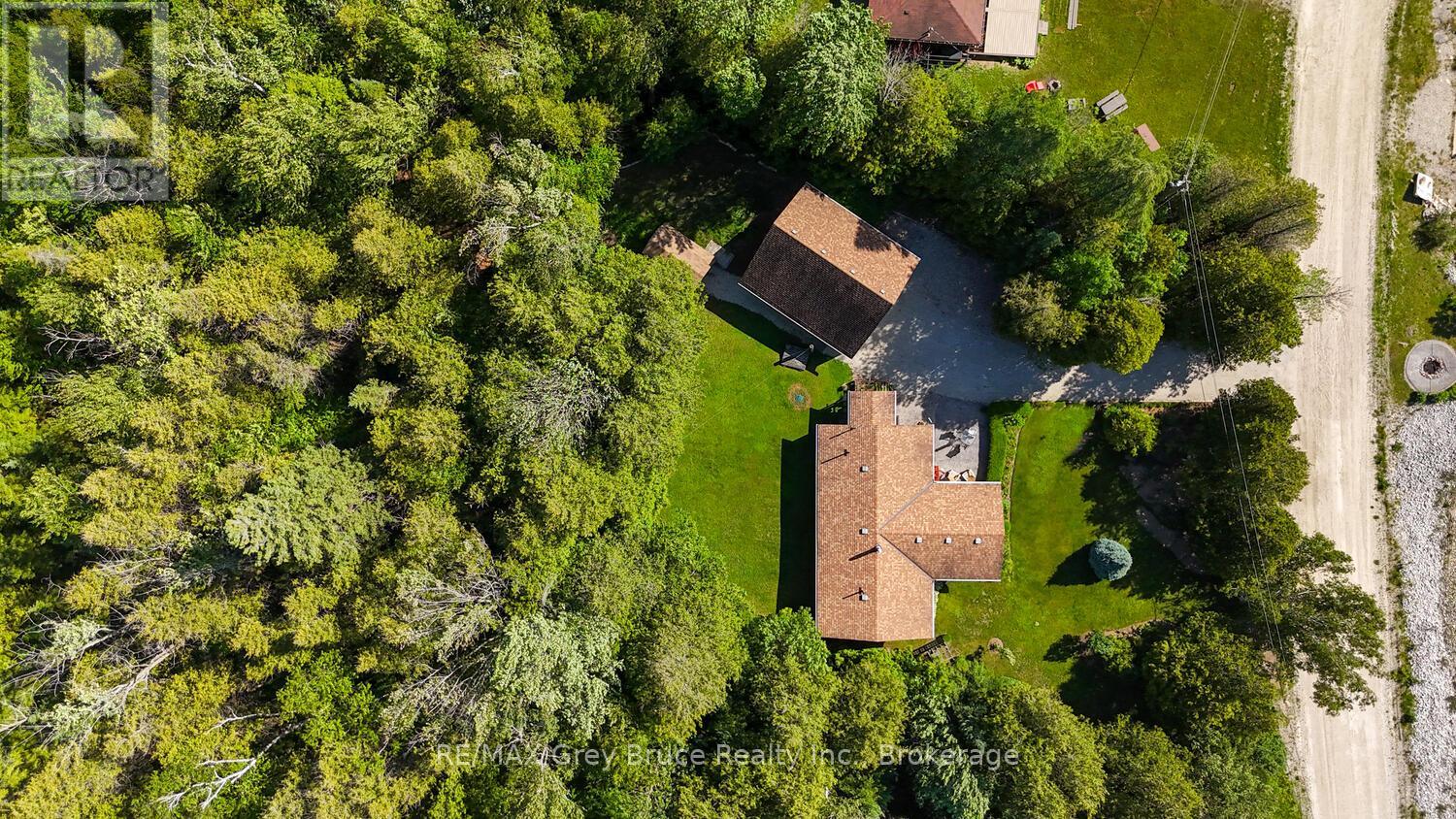 186 Hope Bay Road, South Bruce Peninsula, Ontario  N0H 2T0 - Photo 45 - X12253861