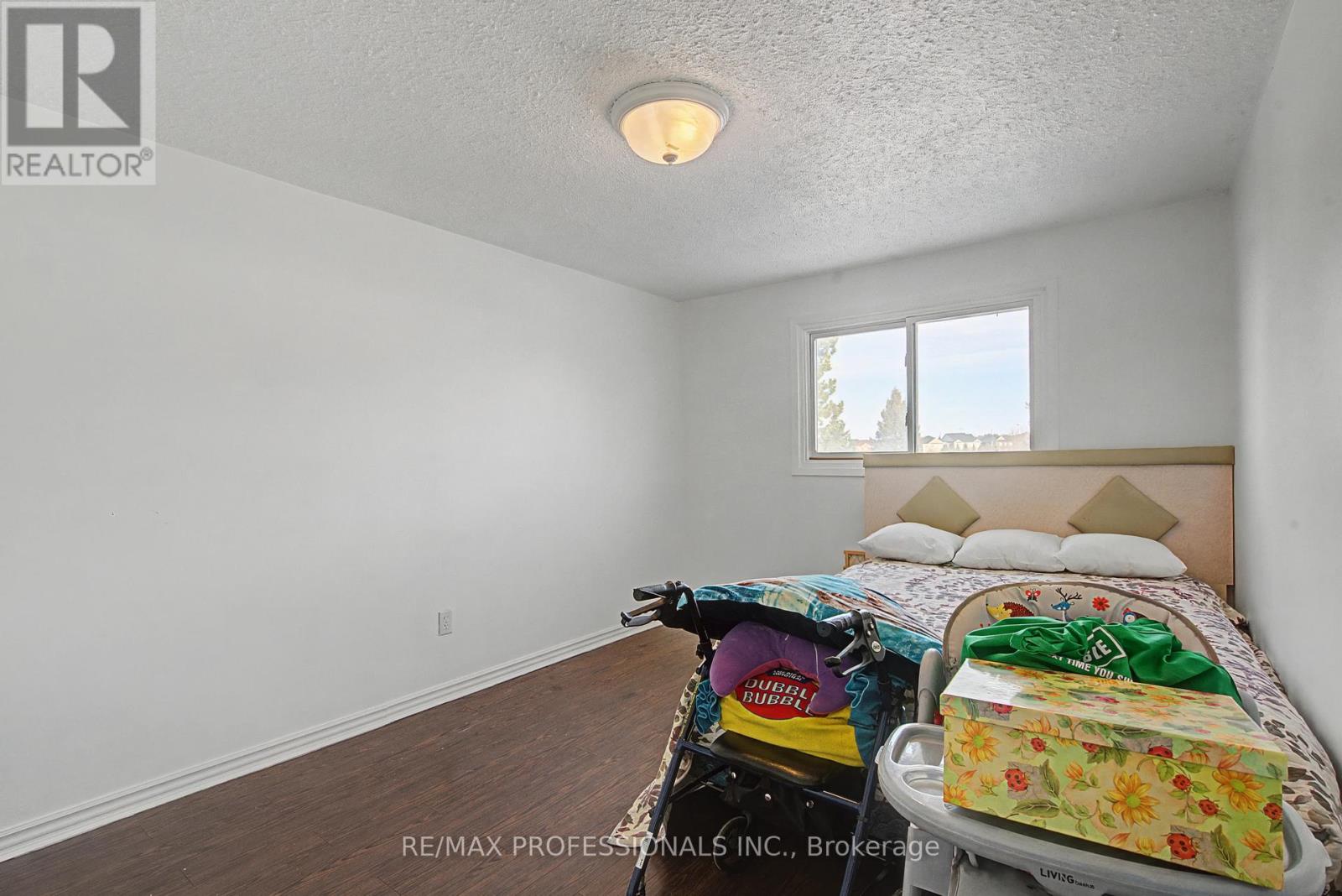 180 Royal Salisbury Way, Brampton, Ontario  L6V 3J9 - Photo 16 - W12822850