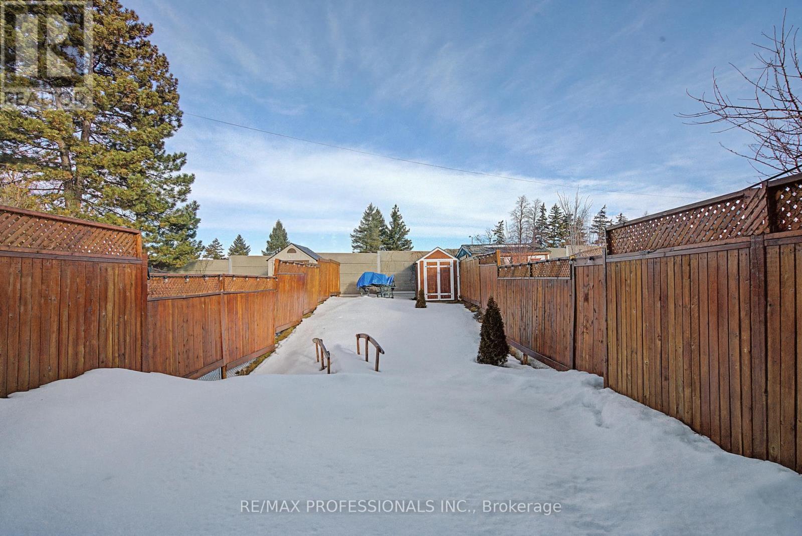 180 Royal Salisbury Way, Brampton, Ontario  L6V 3J9 - Photo 25 - W12822850