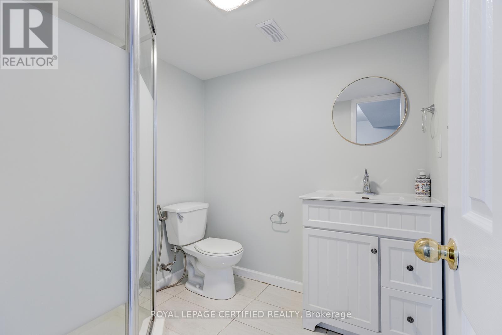 299 Pressed Brick Drive N, Brampton, Ontario  L6V 4L2 - Photo 31 - W12978796