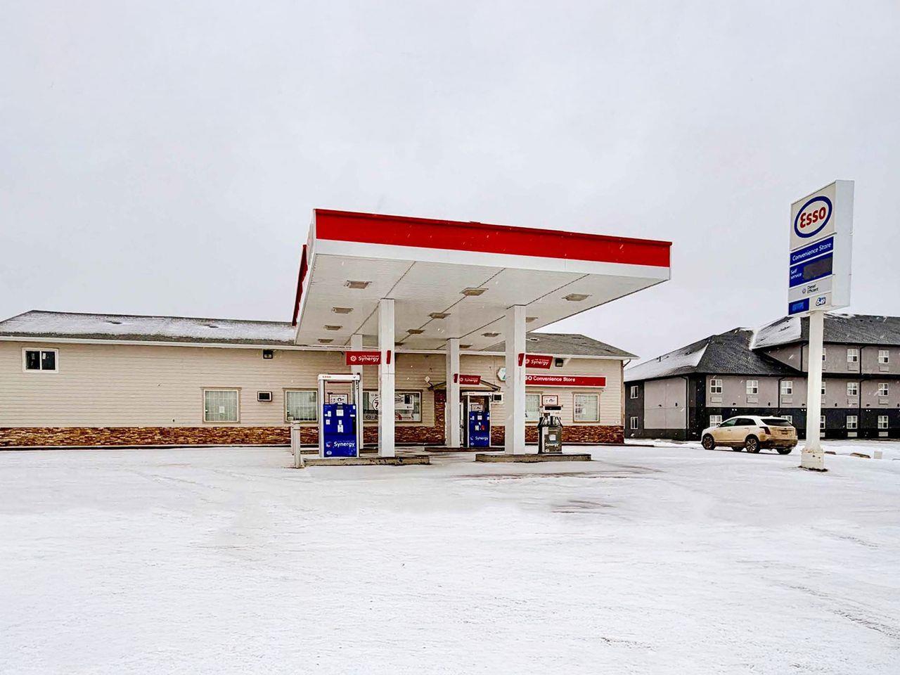 4745  49 St, Hardisty, Alberta