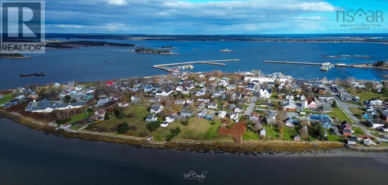 20 North Street, Lockeport, Nova Scotia  B0T 1L0 - Photo 40 - 202529040