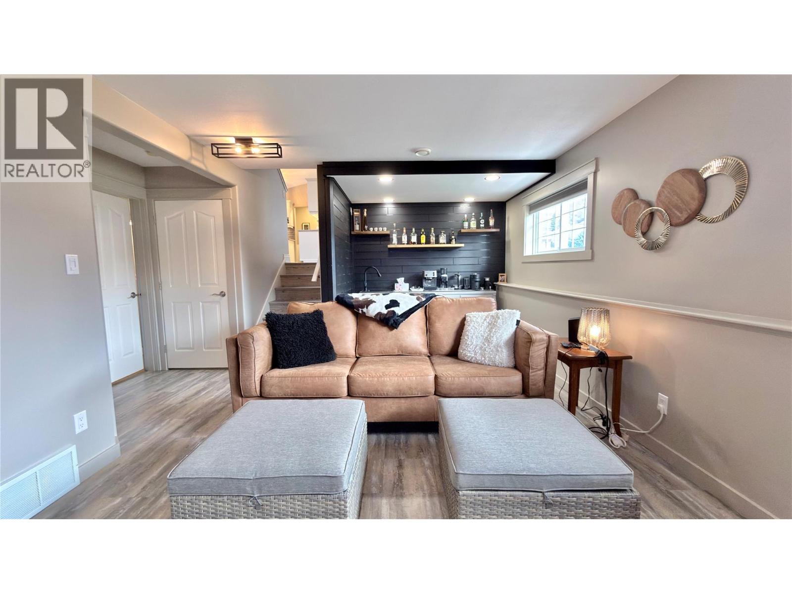 611 Gertrude Street, Midway, British Columbia  V0H 1M0 - Photo 38 - 10379901