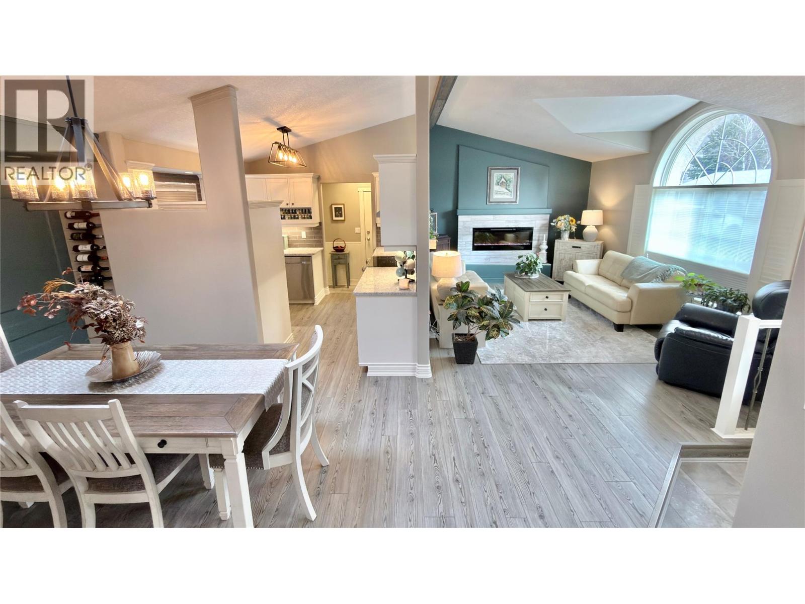 611 Gertrude Street, Midway, British Columbia  V0H 1M0 - Photo 17 - 10379901