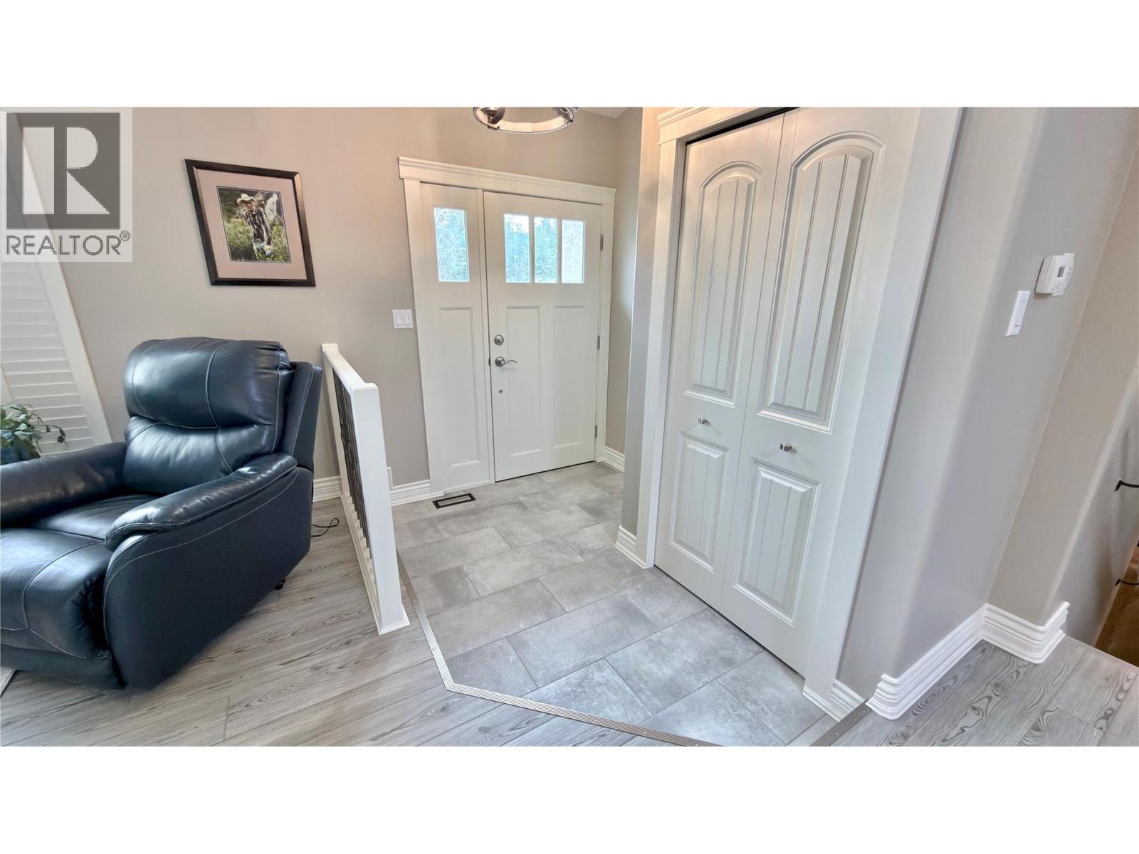 611 Gertrude Street, Midway, British Columbia  V0H 1M0 - Photo 13 - 10379901