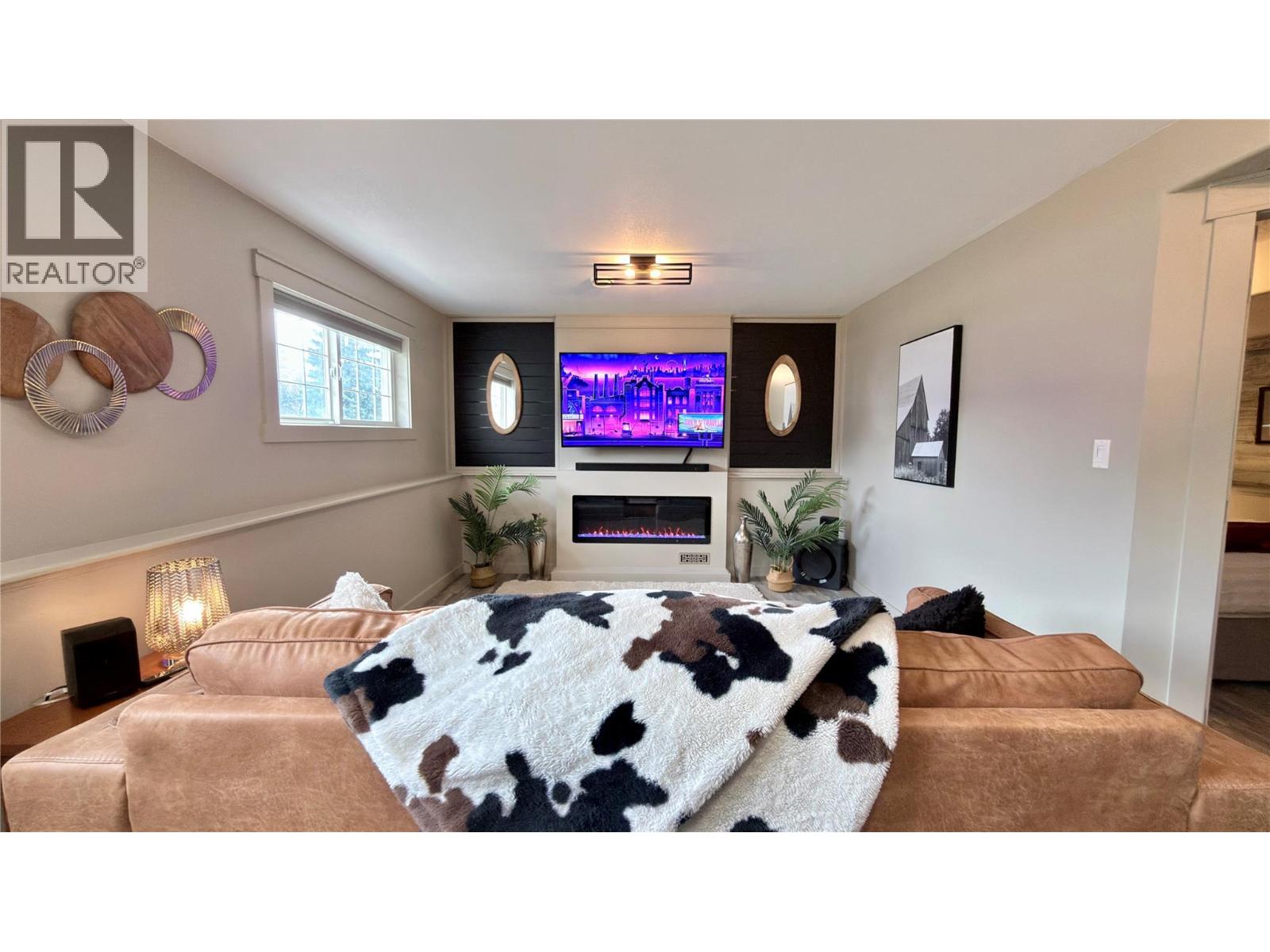 611 Gertrude Street, Midway, British Columbia  V0H 1M0 - Photo 37 - 10379901