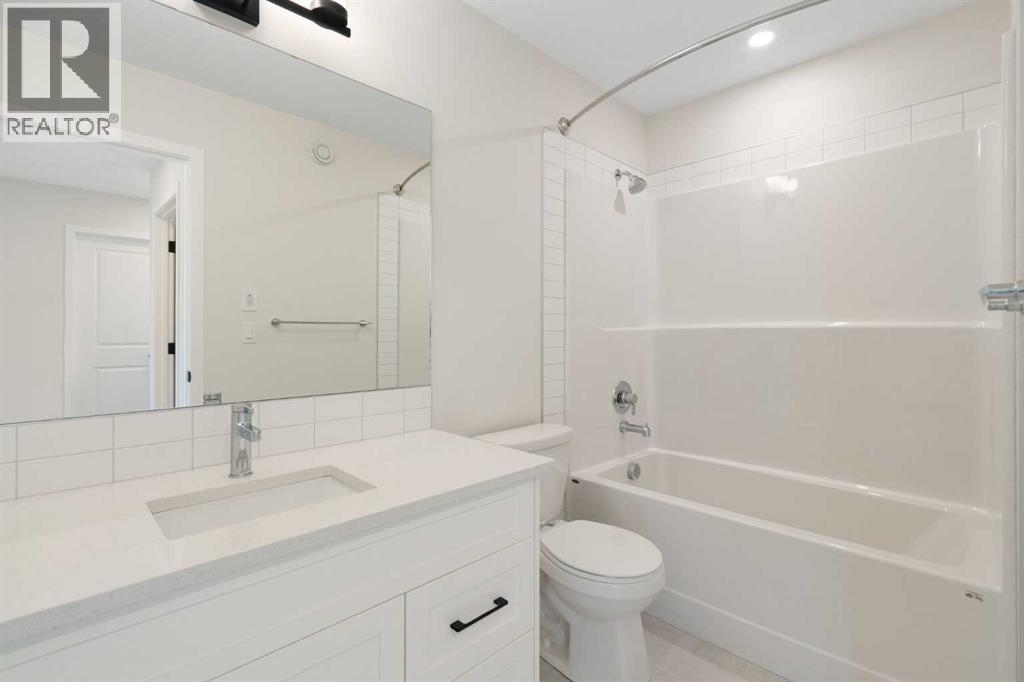 75 Bluerock Terrace Sw, Calgary, Alberta  T2Y 0Y3 - Photo 39 - A2279221
