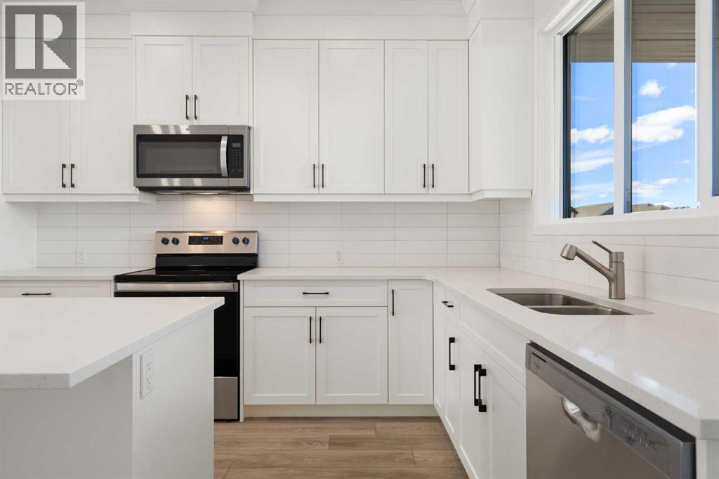 75 Bluerock Terrace Sw, Calgary, Alberta  T2Y 0Y3 - Photo 24 - A2279221