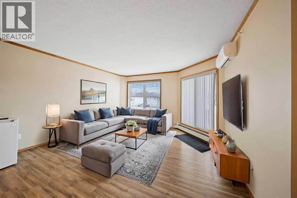 310, 11 Somervale View Sw, Calgary, Alberta  T2Y 4A9 - Photo 5 - A2302985