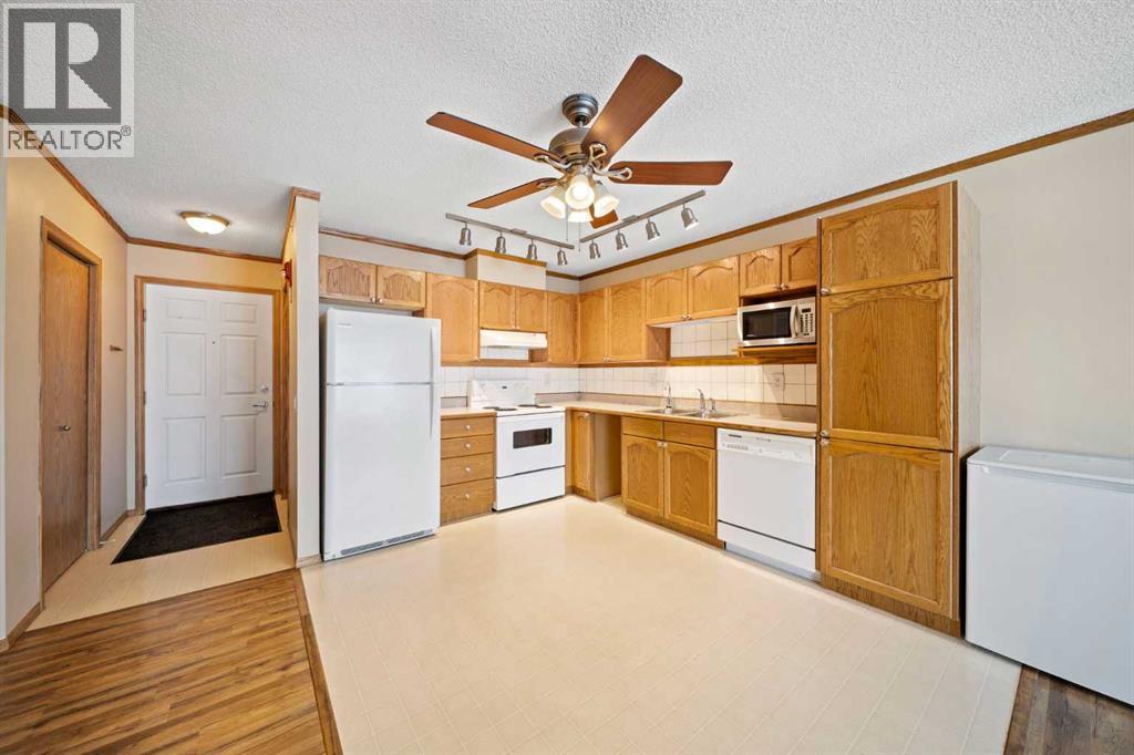 310, 11 Somervale View Sw, Calgary, Alberta  T2Y 4A9 - Photo 15 - A2302985