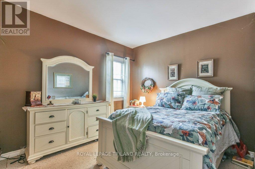 11 Mackay Avenue, London South, Ontario  N6J 2T5 - Photo 17 - X13016338