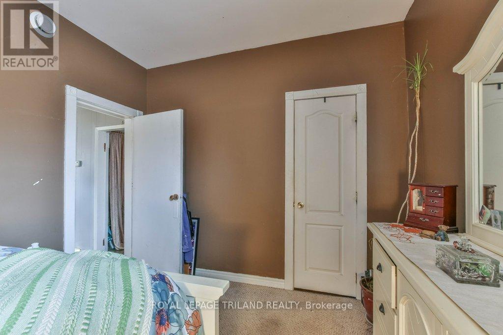 11 Mackay Avenue, London South, Ontario  N6J 2T5 - Photo 18 - X13016338