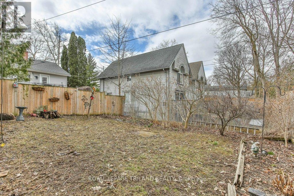 11 Mackay Avenue, London South, Ontario  N6J 2T5 - Photo 24 - X13016338