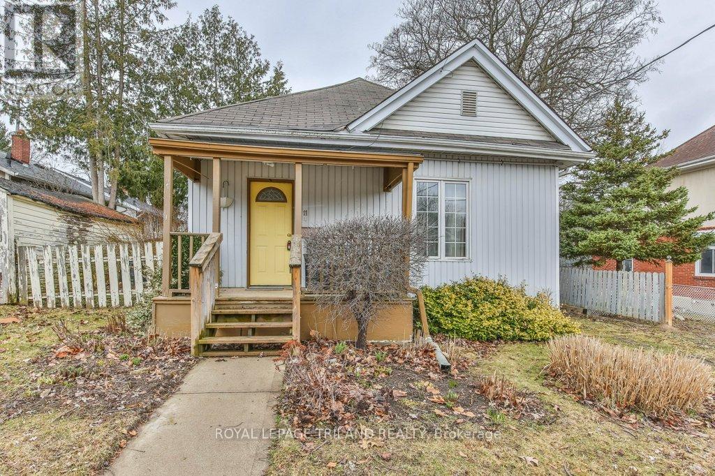 11 Mackay Avenue, London South, Ontario  N6J 2T5 - Photo 3 - X13016338