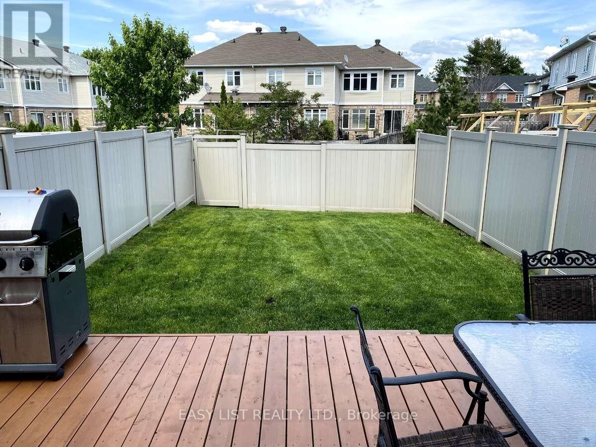 171 Gatespark Private, Ottawa, Ontario  K2T 1K9 - Photo 18 - X13016348