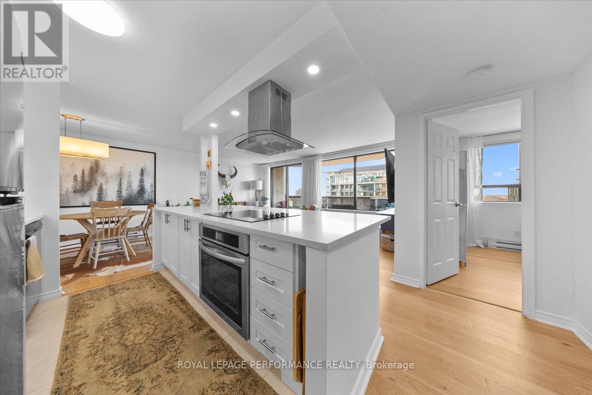 1903 - 470 Laurier Avenue W, Ottawa, Ontario  K1R 7W9 - Photo 3 - X13016386