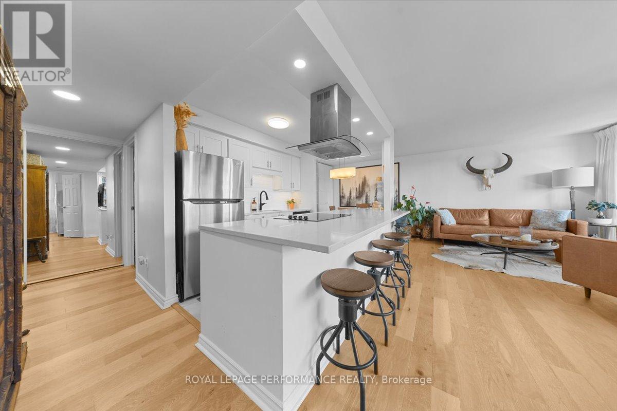 1903 - 470 Laurier Avenue W, Ottawa, Ontario  K1R 7W9 - Photo 4 - X13016386