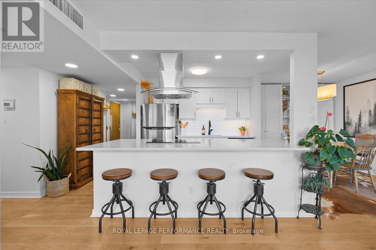 1903 - 470 Laurier Avenue W, Ottawa, Ontario  K1R 7W9 - Photo 5 - X13016386