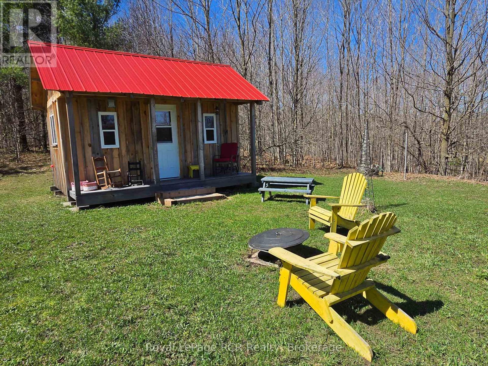 174715 Mulock Road, West Grey, Ontario  N0G 1S0 - Photo 34 - X13007428