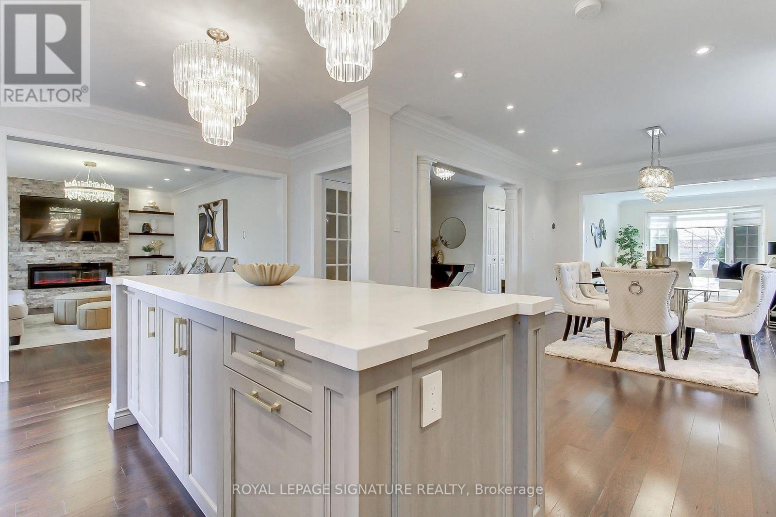 43 Falstaff Crescent, Whitby, Ontario  L1R 1W3 - Photo 19 - E13016324