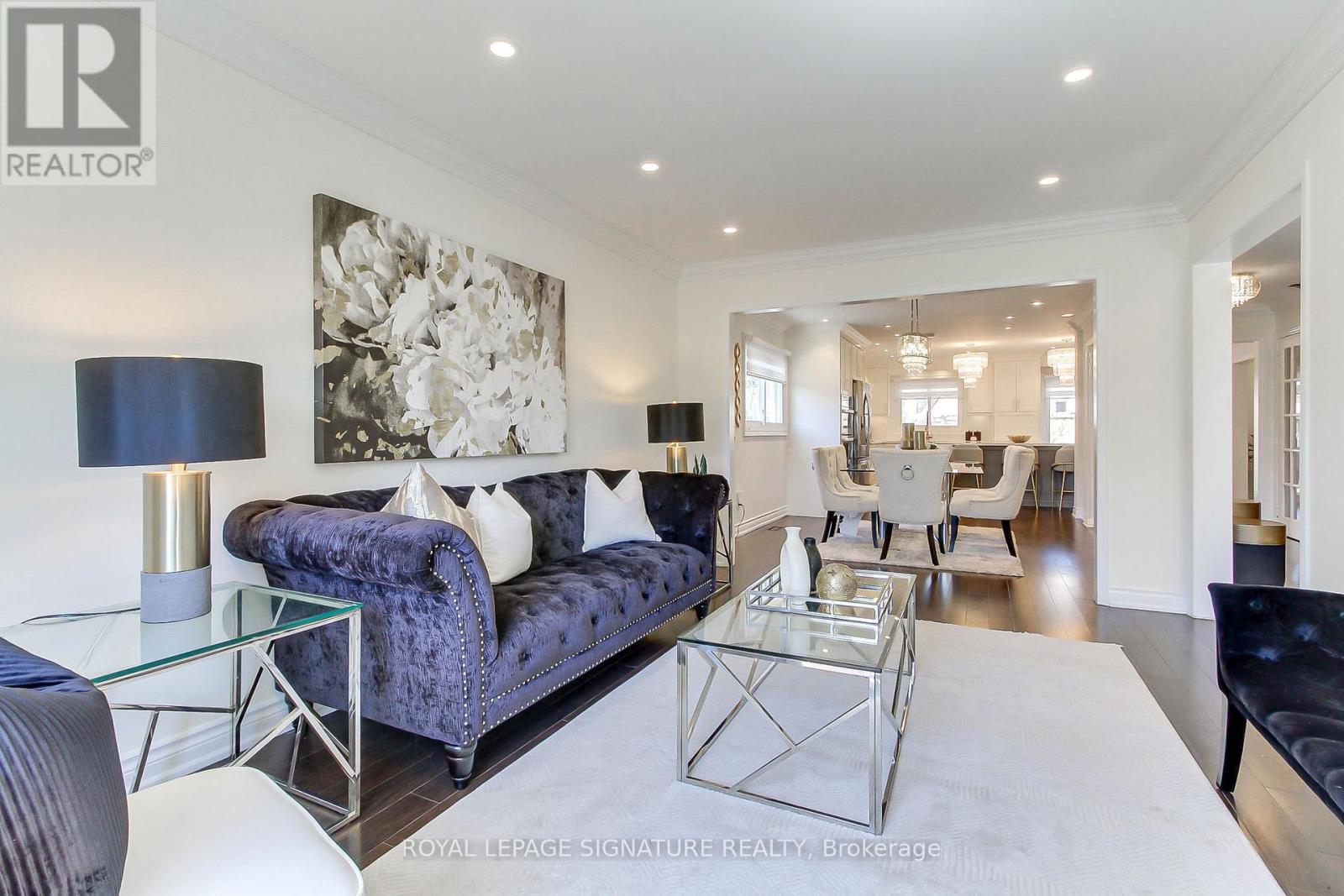 43 Falstaff Crescent, Whitby, Ontario  L1R 1W3 - Photo 9 - E13016324