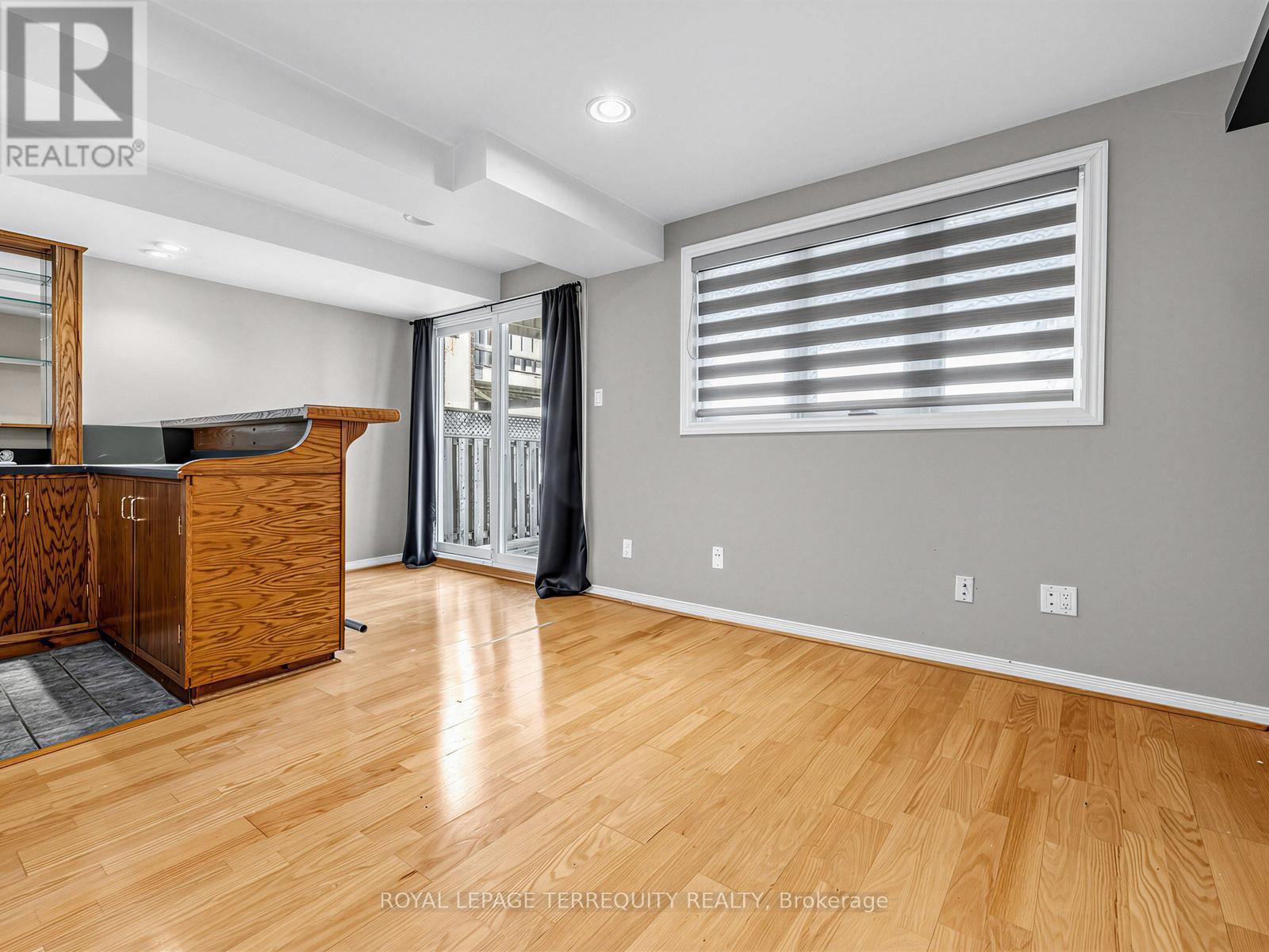 284 Pinnacle Trail, Aurora, Ontario  L4G 7G2 - Photo 19 - N12892708