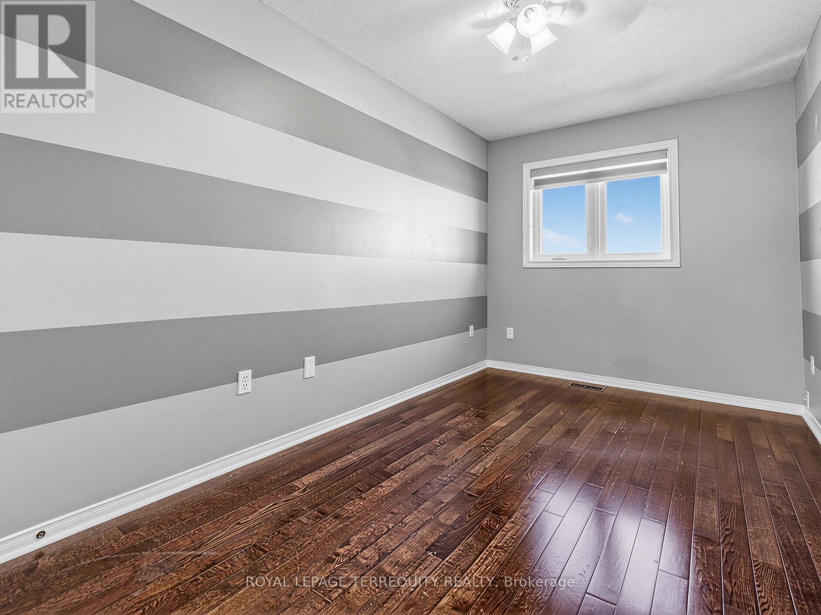 284 Pinnacle Trail, Aurora, Ontario  L4G 7G2 - Photo 26 - N12892708