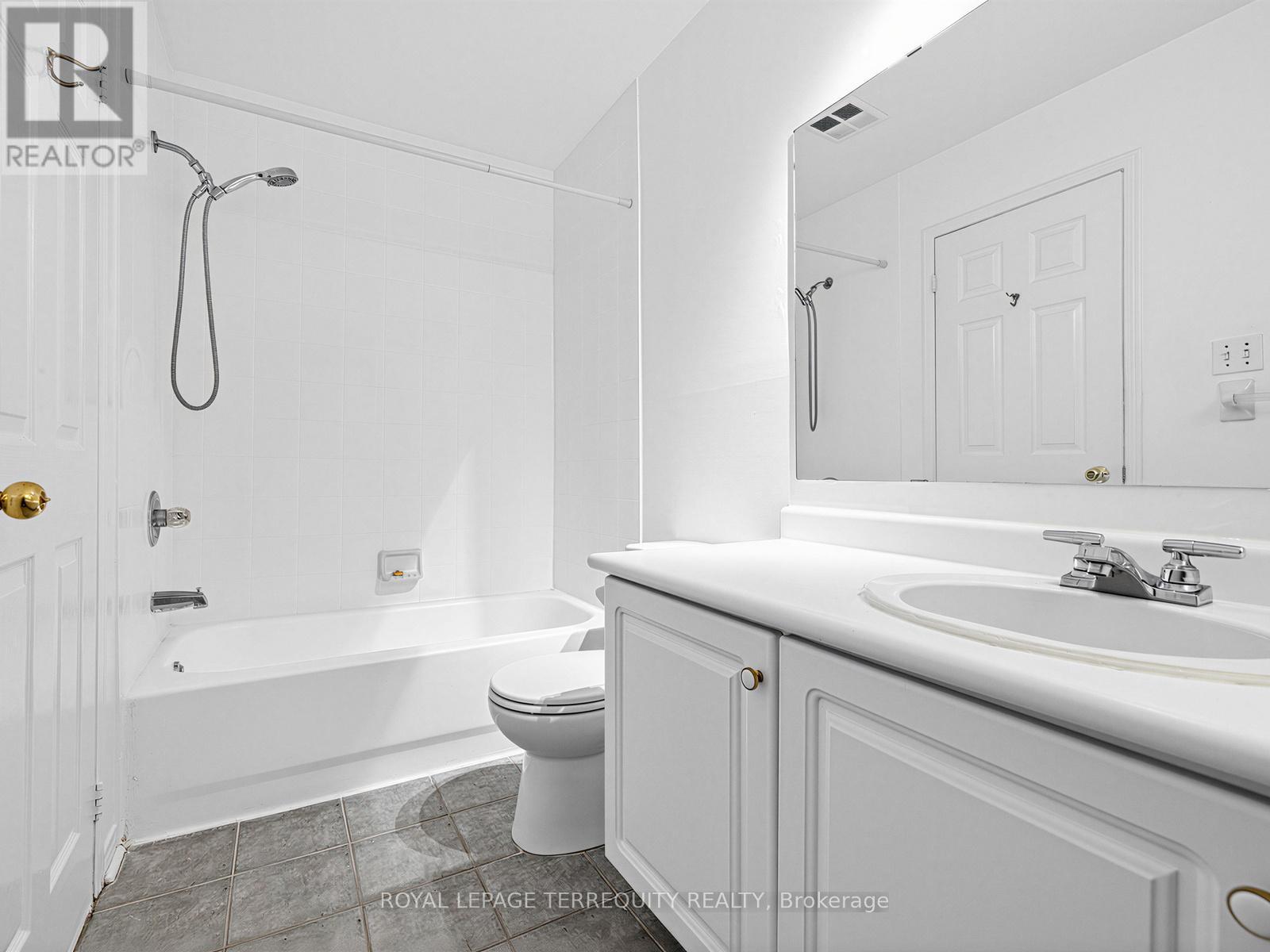 284 Pinnacle Trail, Aurora, Ontario  L4G 7G2 - Photo 29 - N12892708