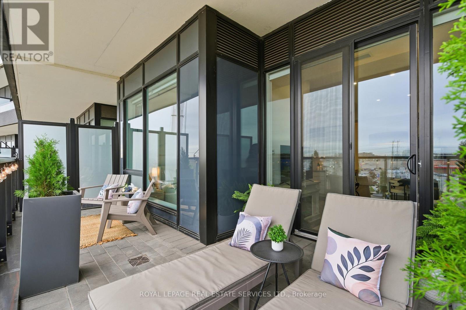 314 - 297 Oak Walk Drive, Oakville, Ontario  L6H 3R6 - Photo 26 - W12955482