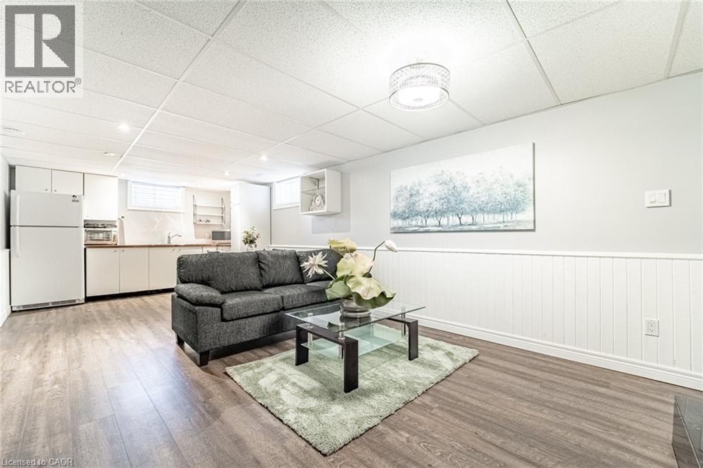 146 Welbourn Drive Unit# Lower, Hamilton, Ontario  L9A 3N4 - Photo 4 - 40822111