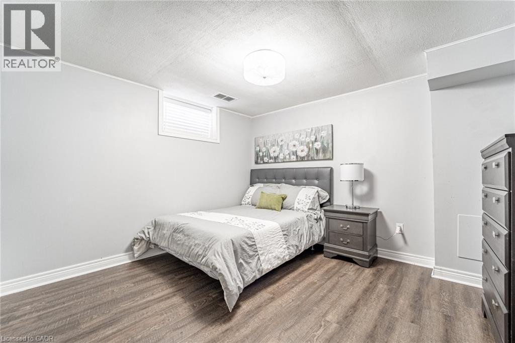 146 Welbourn Drive Unit# Lower, Hamilton, Ontario  L9A 3N4 - Photo 6 - 40822111