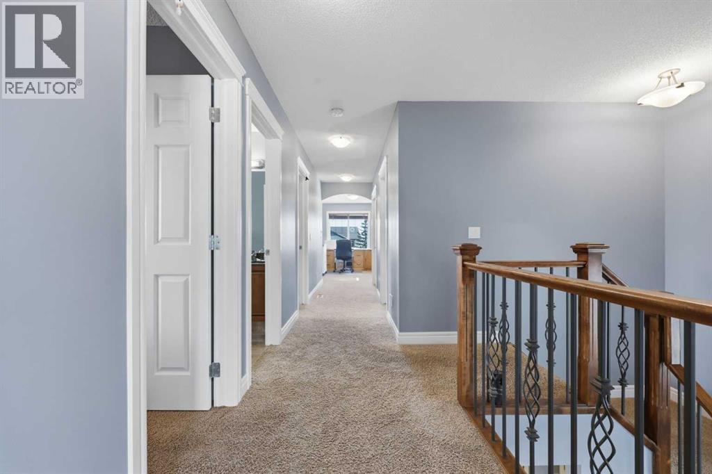 399 Coopers Drive Sw, Airdrie, Alberta  T4B 0C8 - Photo 17 - A2301883