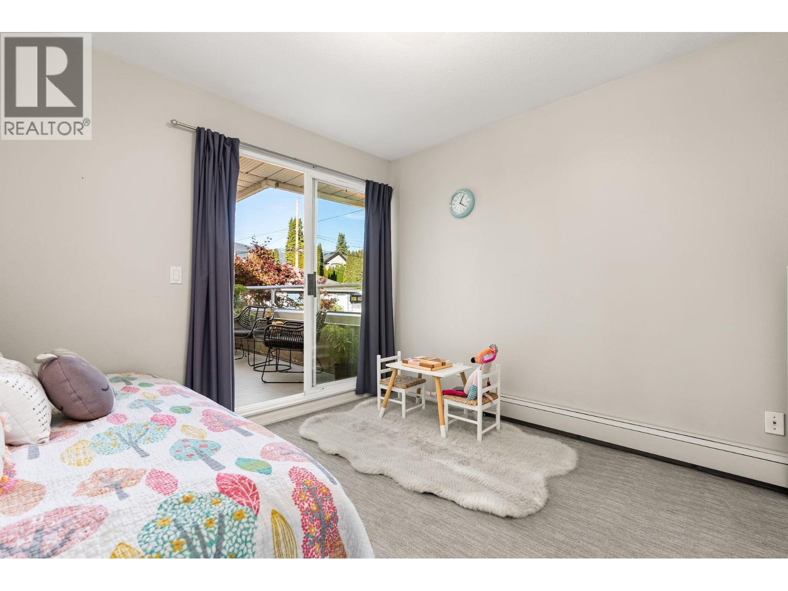 346 W 14th Street, North Vancouver, British Columbia  V7M 1P6 - Photo 16 - R3111600