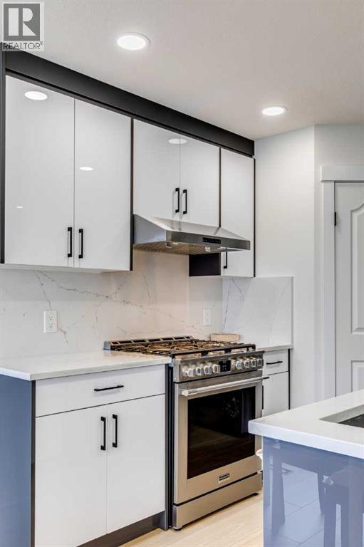 447 Tuscany Ridge Heights Nw, Calgary, Alberta  T3L 2W7 - Photo 8 - A2293440