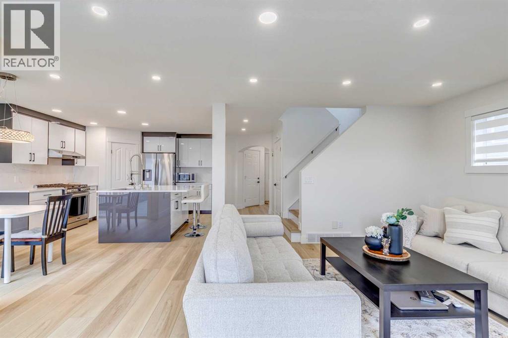 447 Tuscany Ridge Heights Nw, Calgary, Alberta  T3L 2W7 - Photo 18 - A2293440