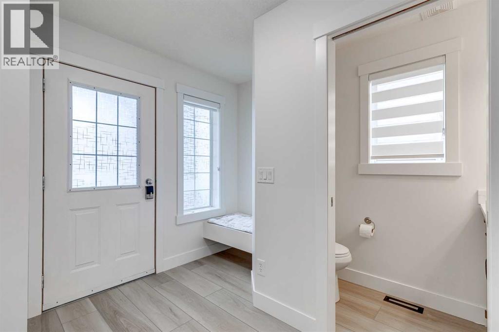 447 Tuscany Ridge Heights Nw, Calgary, Alberta  T3L 2W7 - Photo 5 - A2293440