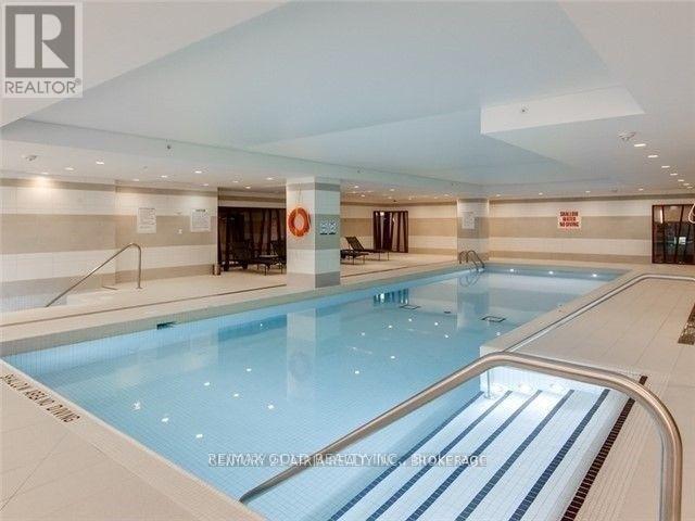 1426 - 111 St Clair Avenue W, Toronto, Ontario  M4V 1N5 - Photo 5 - C13016352