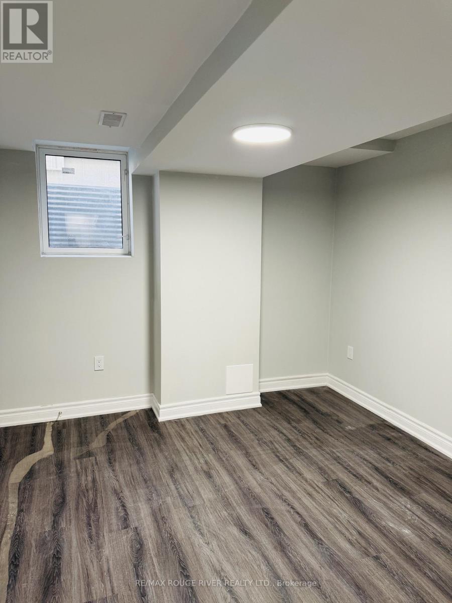 10 Bons Avenue, Clarington, Ontario  L1C 0B6 - Photo 5 - E13016372