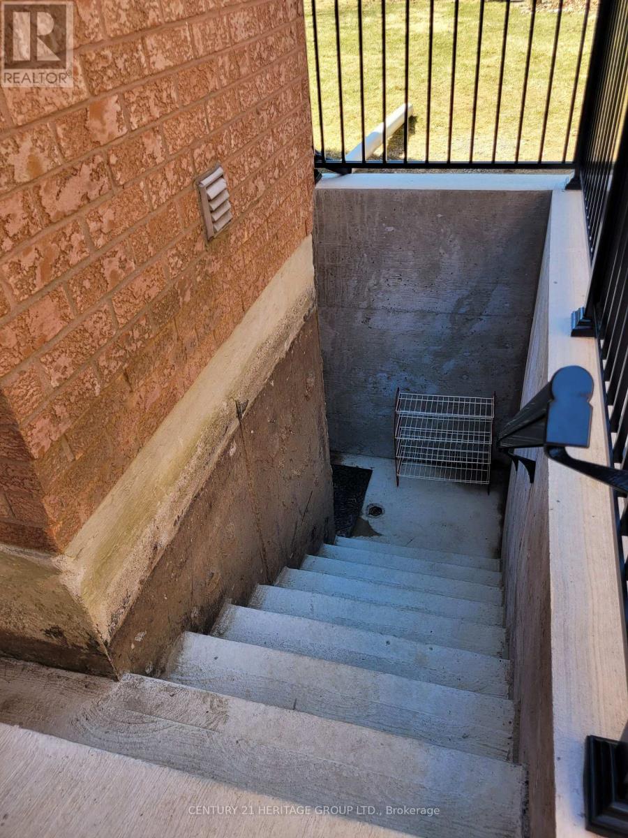 88 Tulip Street, Georgina, Ontario  L4P 1C7 - Photo 20 - N13007796