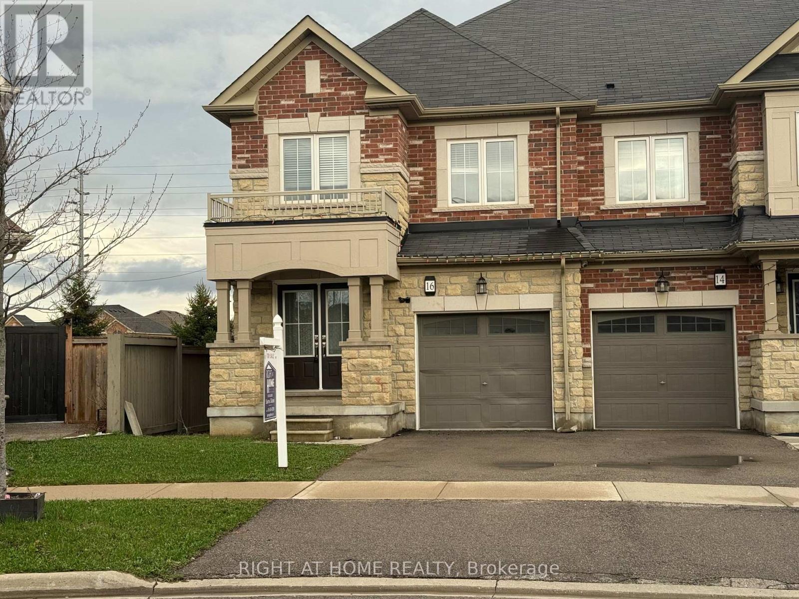 16 Edsel Road, Brampton, Ontario  L7A 4K6 - Photo 3 - W12938822