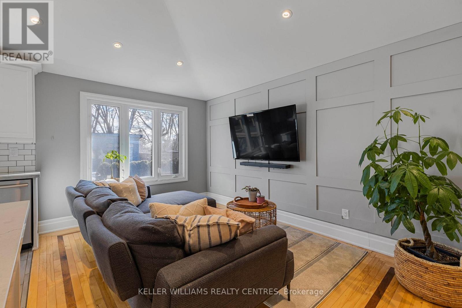 49 Jennifer Crescent, East Gwillimbury (Sharon), Ontario  L0G 1V0 - Photo 13 - N13016342