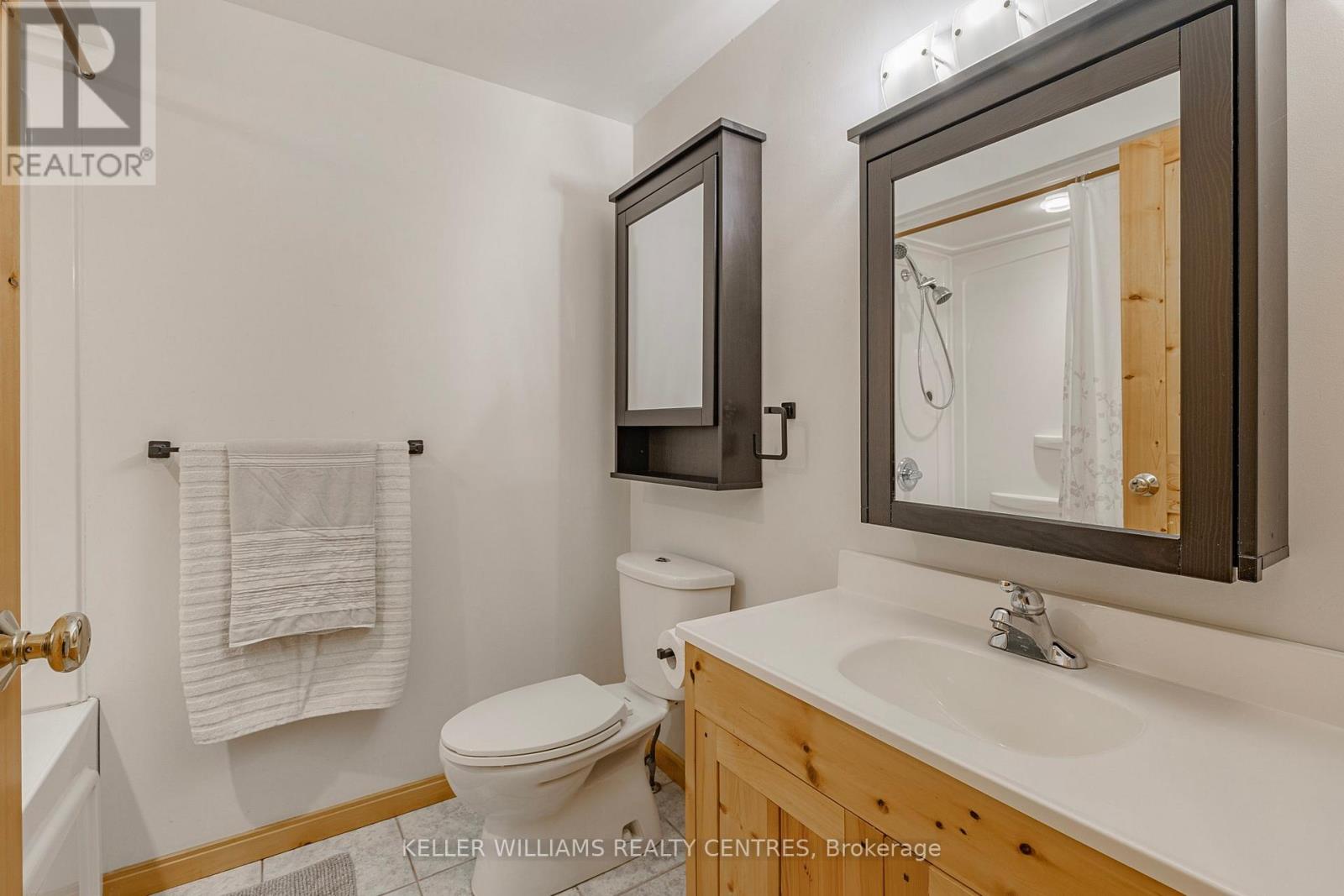 49 Jennifer Crescent, East Gwillimbury (Sharon), Ontario  L0G 1V0 - Photo 21 - N13016342