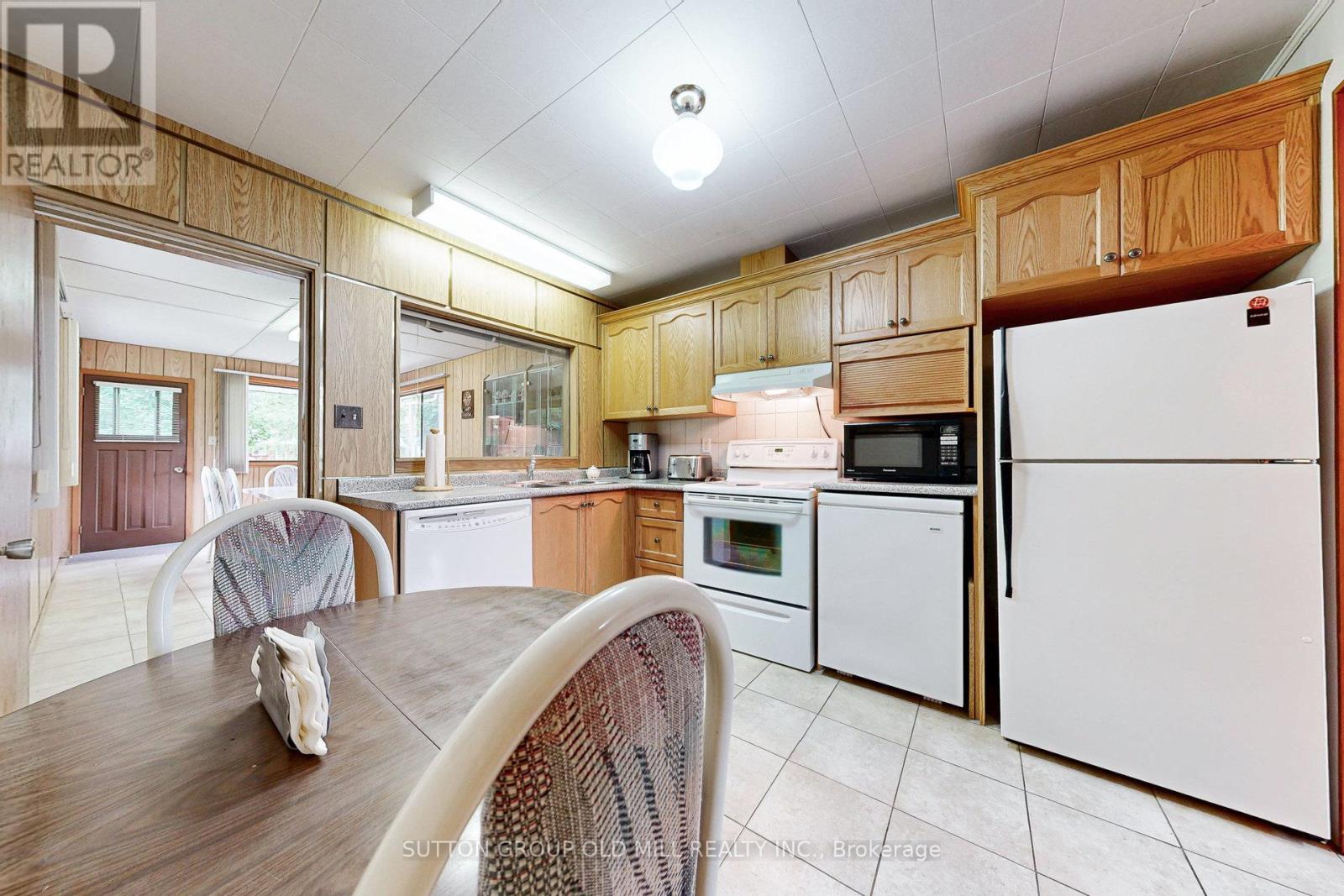 42 55th Street S, Wasaga Beach, Ontario  L9Z 1W9 - Photo 12 - S13016396