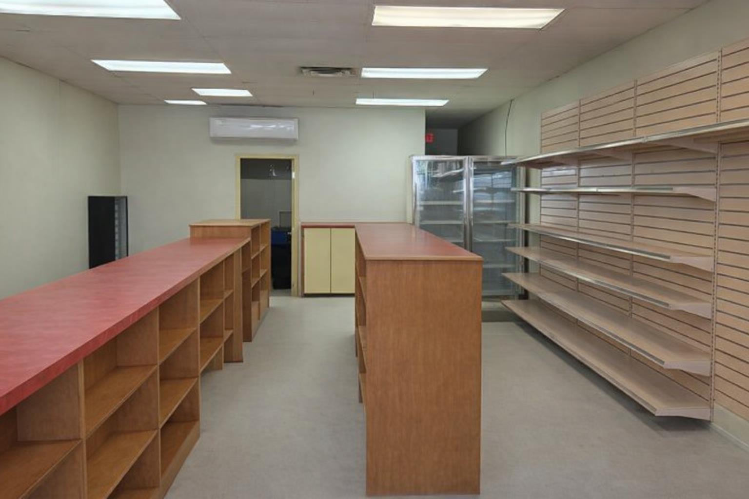 20234 Fraser Highway, Langdale, British Columbia  V3A 4E6 - Photo 3 - C8077967