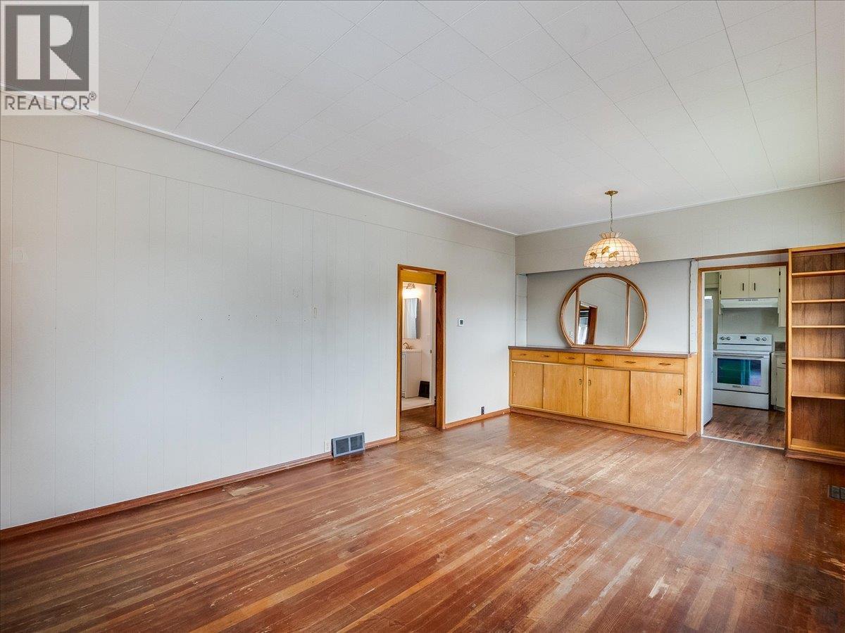 1706 Fourth Avenue, Trail, British Columbia  V1R 1S8 - Photo 18 - 10375475