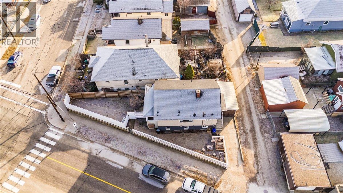 1706 Fourth Avenue, Trail, British Columbia  V1R 1S8 - Photo 43 - 10375475