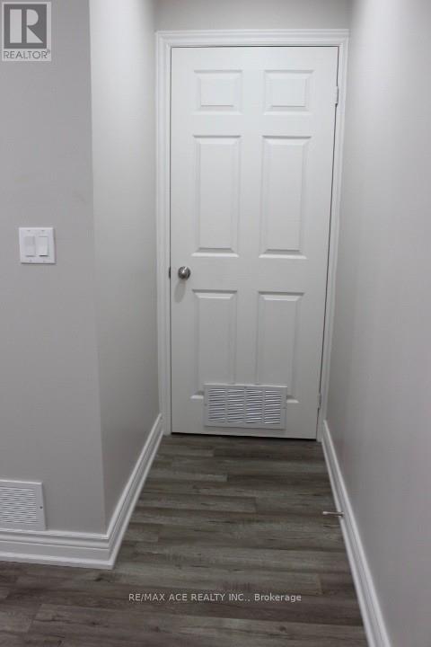 Bsmt - 19 Landview Road, Brampton, Ontario  L6P 4G4 - Photo 13 - W13016350